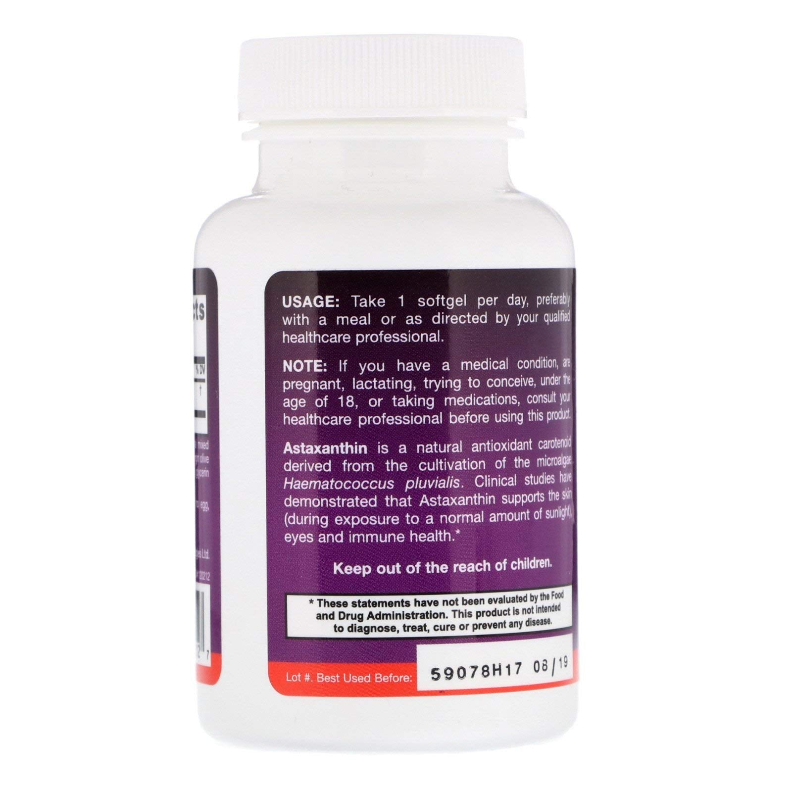 Jarrow Formulas astaxanthin cápsula en mano demostrando tamaño y dosis diaria