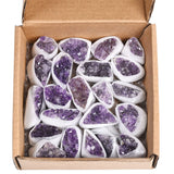 JIC Gem geoda frontal mostrando cristales morados y atractivo decorativo