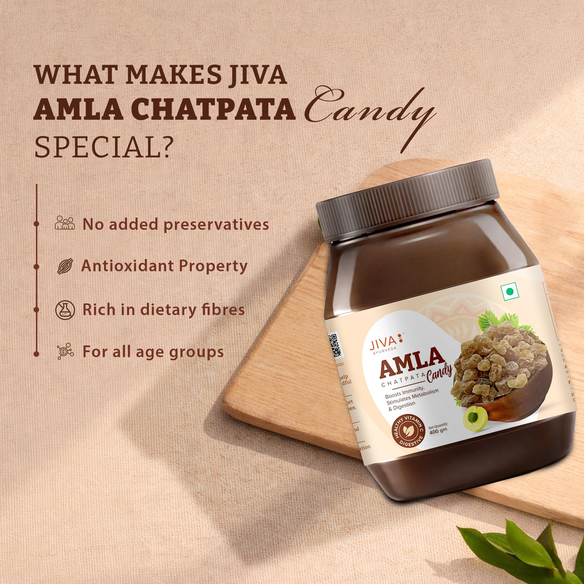 Jiva Ayurveda mano sosteniendo un bocado, fácil de llevar y compartir