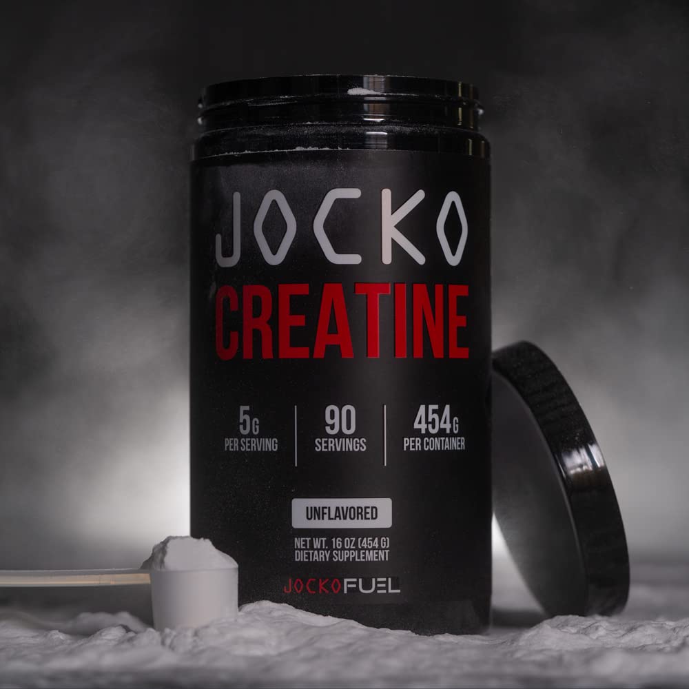 Jocko Fuel mezclado en vaso, disolución clara para consumo inmediato después de entrenar