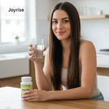 Joyrise frasco en bolsa de viaje subrayando conveniencia portátil