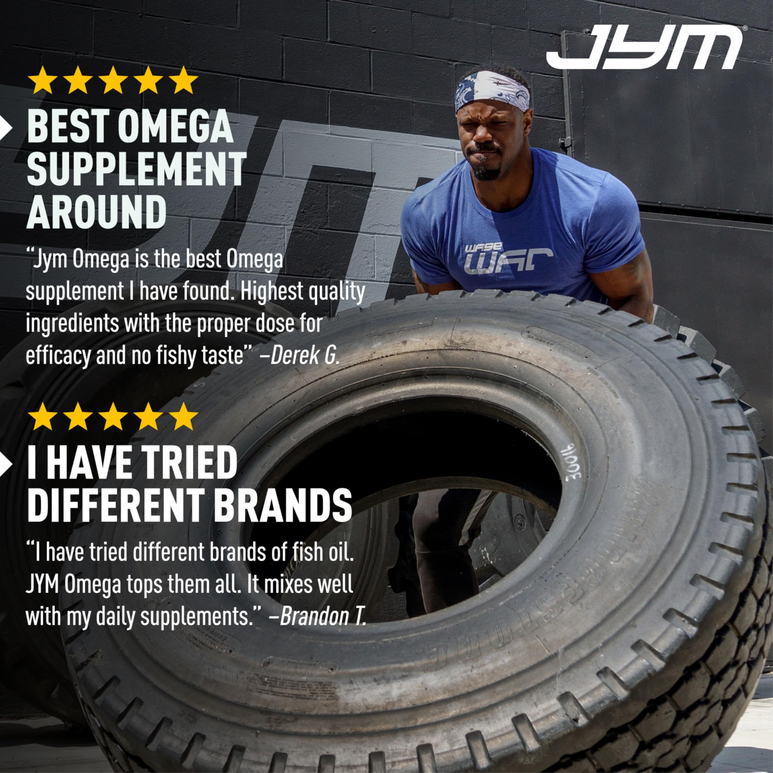 JYM Supplement Science persona tomando cápsulas en el desayuno para absorción