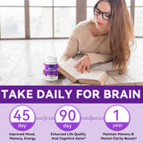 Kedicy estudiante estudiando con suplemento para apoyo cognitivo