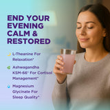 Keto Vitals persona en cama tomando la mezcla, ayuda a la relajación nocturna