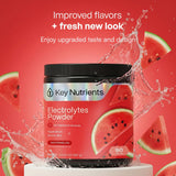KEY NUTRIENTS primer plano del polvo resaltando su mezcla fácil