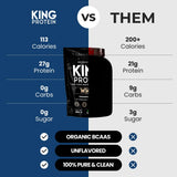 KING Protein vaso batido en mano listo para beber, práctico para entrenamientos