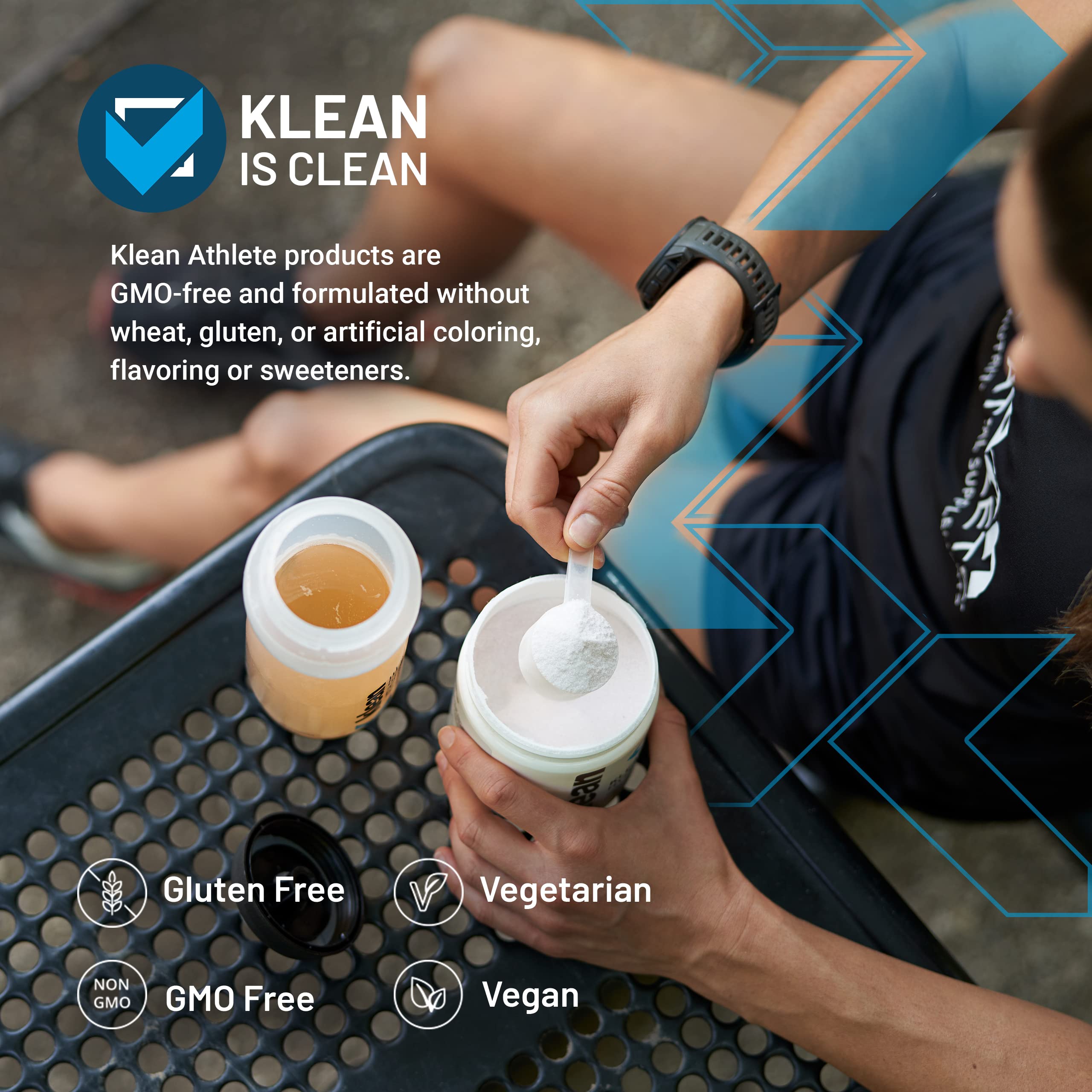 Klean Athlete polvo disuelto en agua, hidratación rápida y refrescante