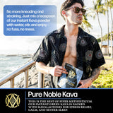 Koa Kava polvo disolviéndose en shaker para mezcla rápida