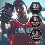 Labrada Hydro etiqueta nutricional en detalle mostrando 30 g proteína y pureza del producto
