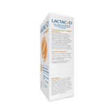 Lactacyd Intimate gel aplicado en ducha para higiene íntima cómoda