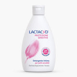 Lactacyd botella frontal mostrando tamaño 300 ml y diseño claro, beneficio higiene delicada