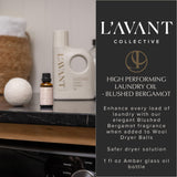 L'AVANT Collective frasco 1 oz junto a regla para comparar tamaño y control de dosis