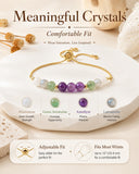 LAVEIR pulsera junto a mano para comparar tamaño y proporción
