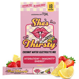 Legendairy Milk paquete delantero mostrando 18 sobres y sabor limonada de fresa