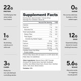 Primer plano del polvo LEGION Whey+ para apreciar textura fina y fácil disolución