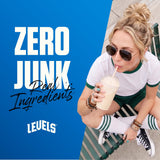 Levels Whey mezcla en shaker, disolución homogénea sin grumos