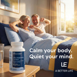 Life Enhancement cápsula en mano que ilustra tamaño y facilidad de ingestión