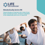 Life Extension frasco abierto con cápsulas dispersas para visualizar contenido