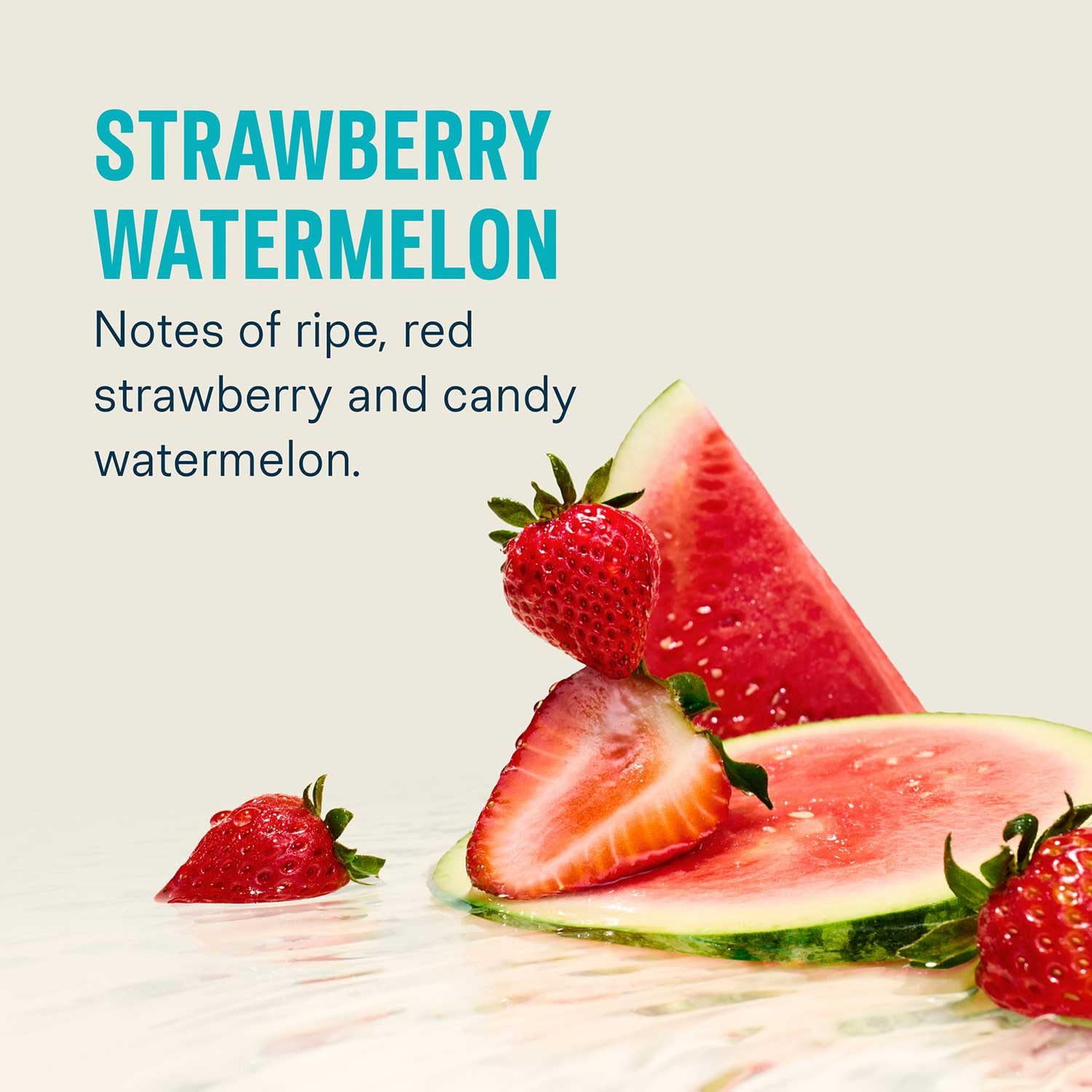 Liquid I.V. comparación de tamaño del sobre junto a una botella para referencia portátil