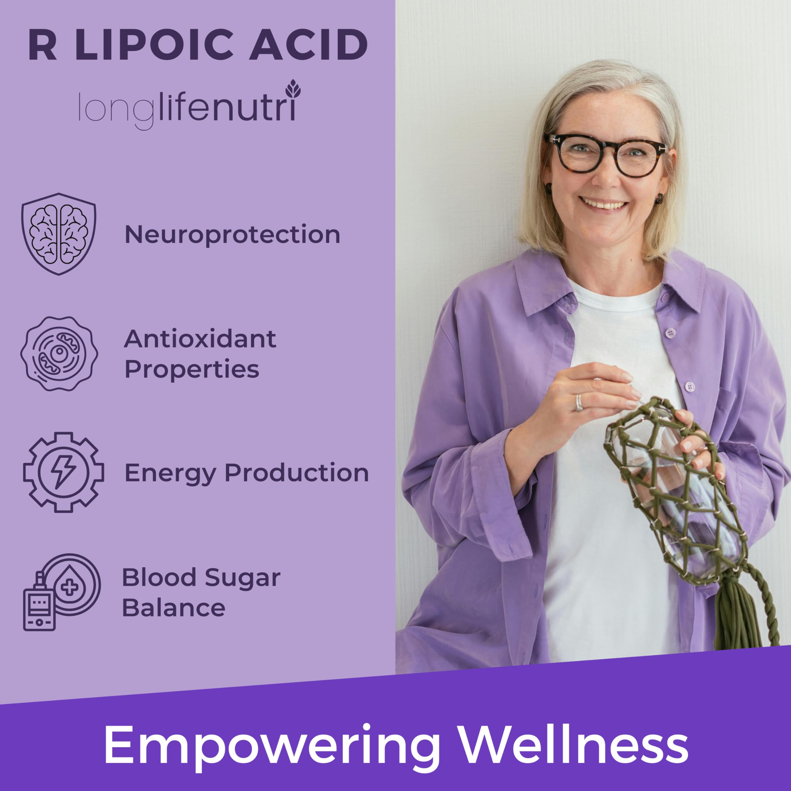 LongLifeNutri cápsulas en mano para comparar tamaño y facilidad