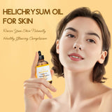 LOTUSJOY aceite en la palma para mostrar textura y pureza, beneficio absorción controlada