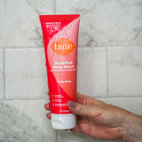 Lume gel en uso en la ducha para control de olor durante 24 horas