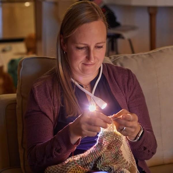 Lumos primer plano de los LEDs que muestran brillo regulable y color constante
