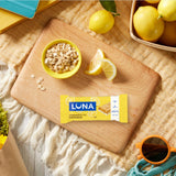 Luna Bar detalle de la etiqueta nutricional con información esencial