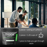 Etiqueta de Maax Caffeinated Gum mostrando 125 mg por pieza y advertencias claras
