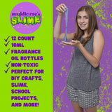 SCS Direct aplicando aroma a slime para olor duradero y divertido