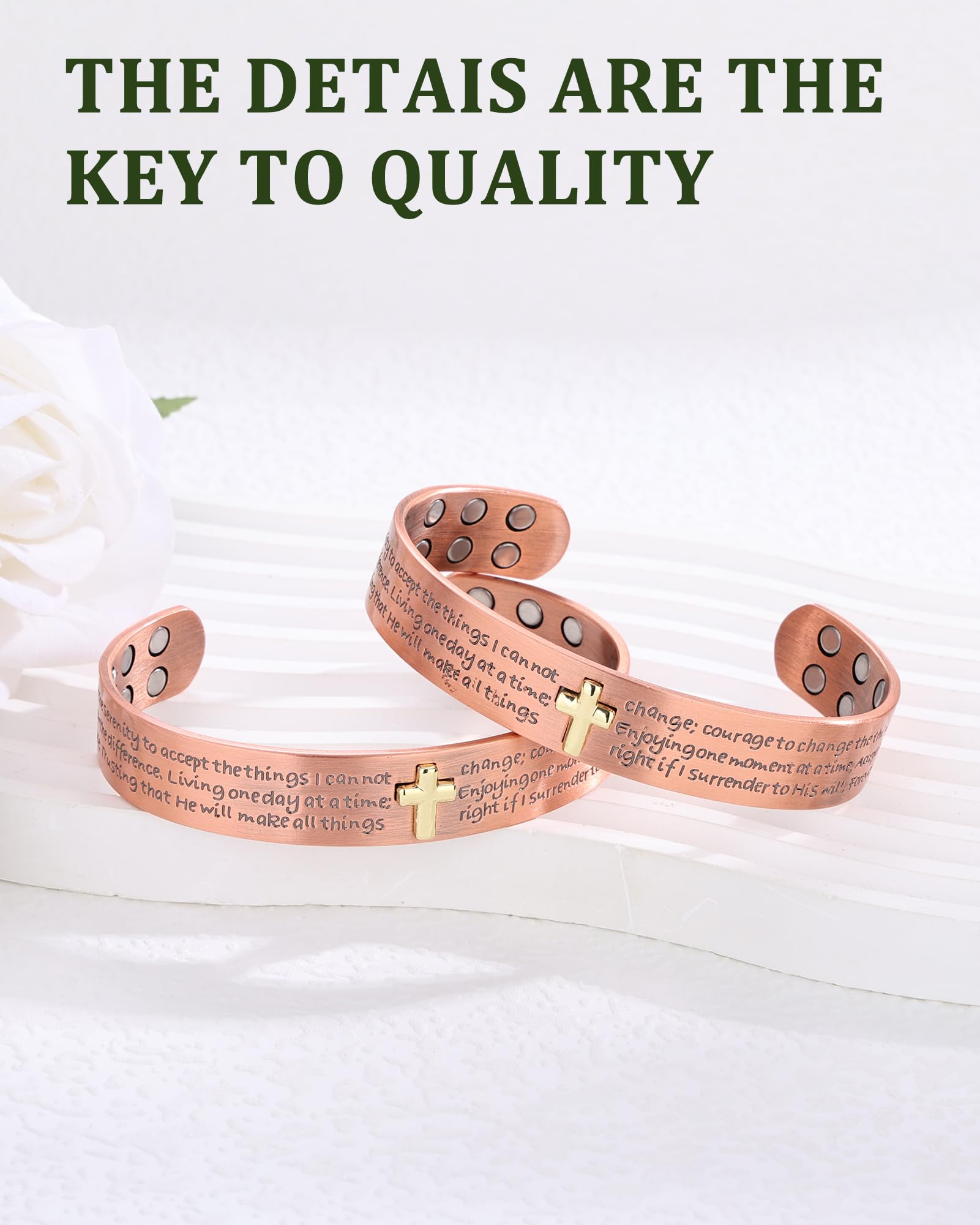 MagEnergy pulsera en muñeca masculina mostrando apariencia elegante diaria