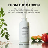 Maison Margiela difusor en salón ilustrando cómo perfuma espacios contemporáneos