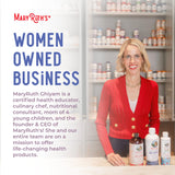 MARYRUTH'S en cocina junto a alimentos saludables para estilo de vida