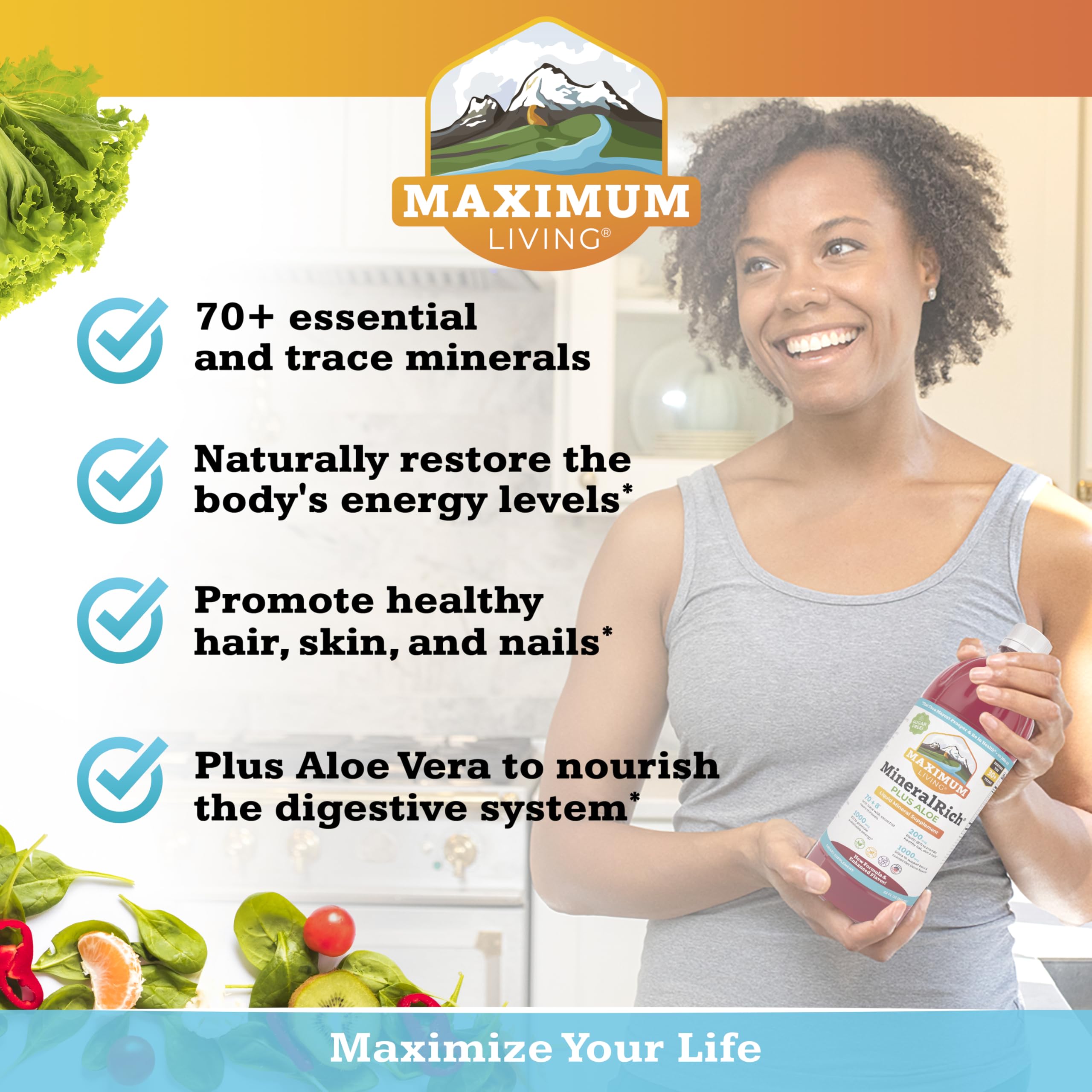 Maximum Living botella comparada con mano para visualizar 32 oz