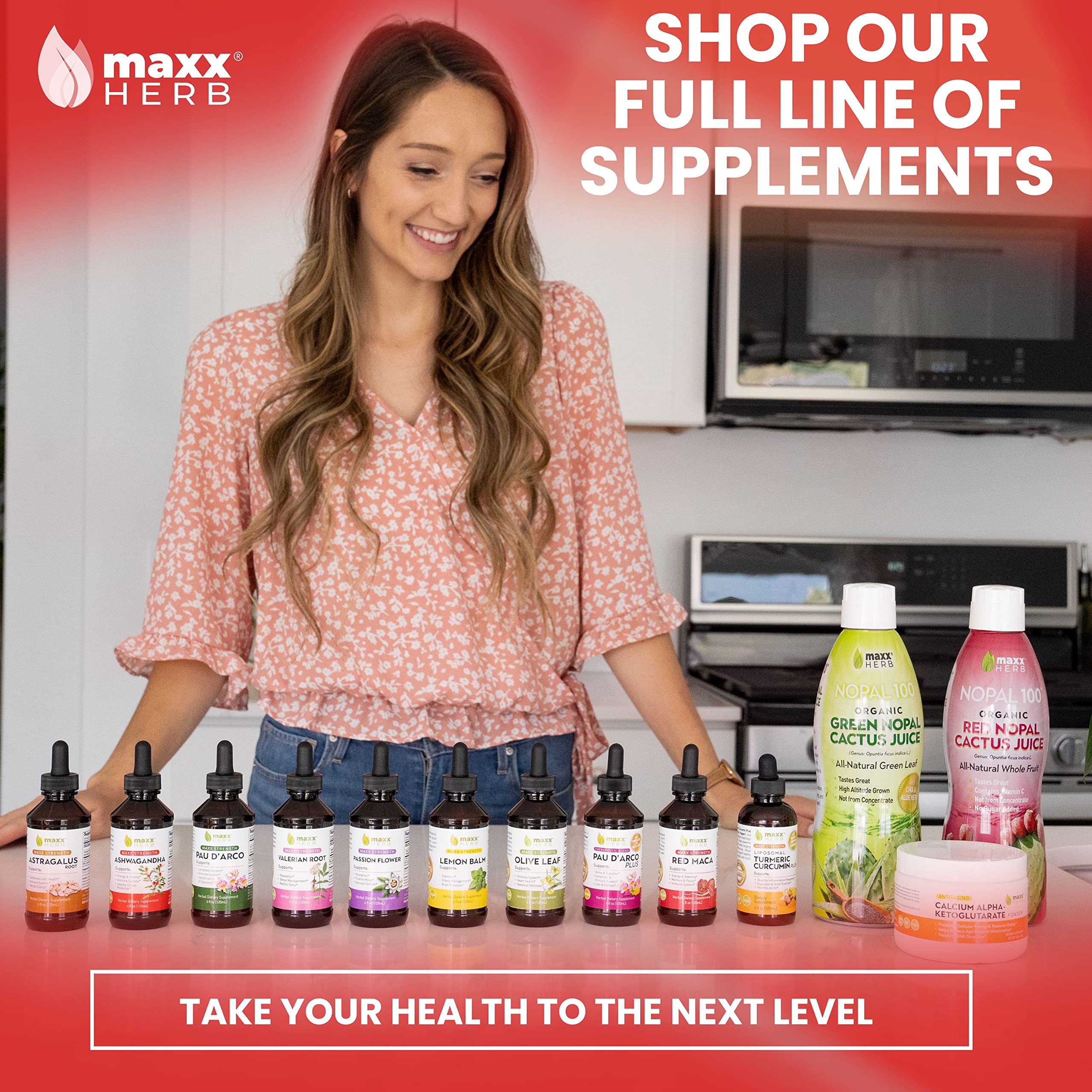 Maxx Herb en cocina junto a vaso y plantas para uso diario práctico