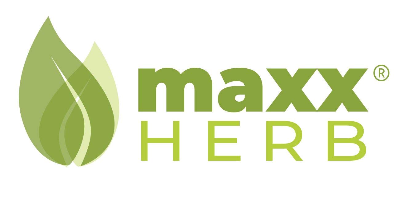 Maxx Herb polvo espolvoreado sobre ensalada, añade fibra y sabor sutil