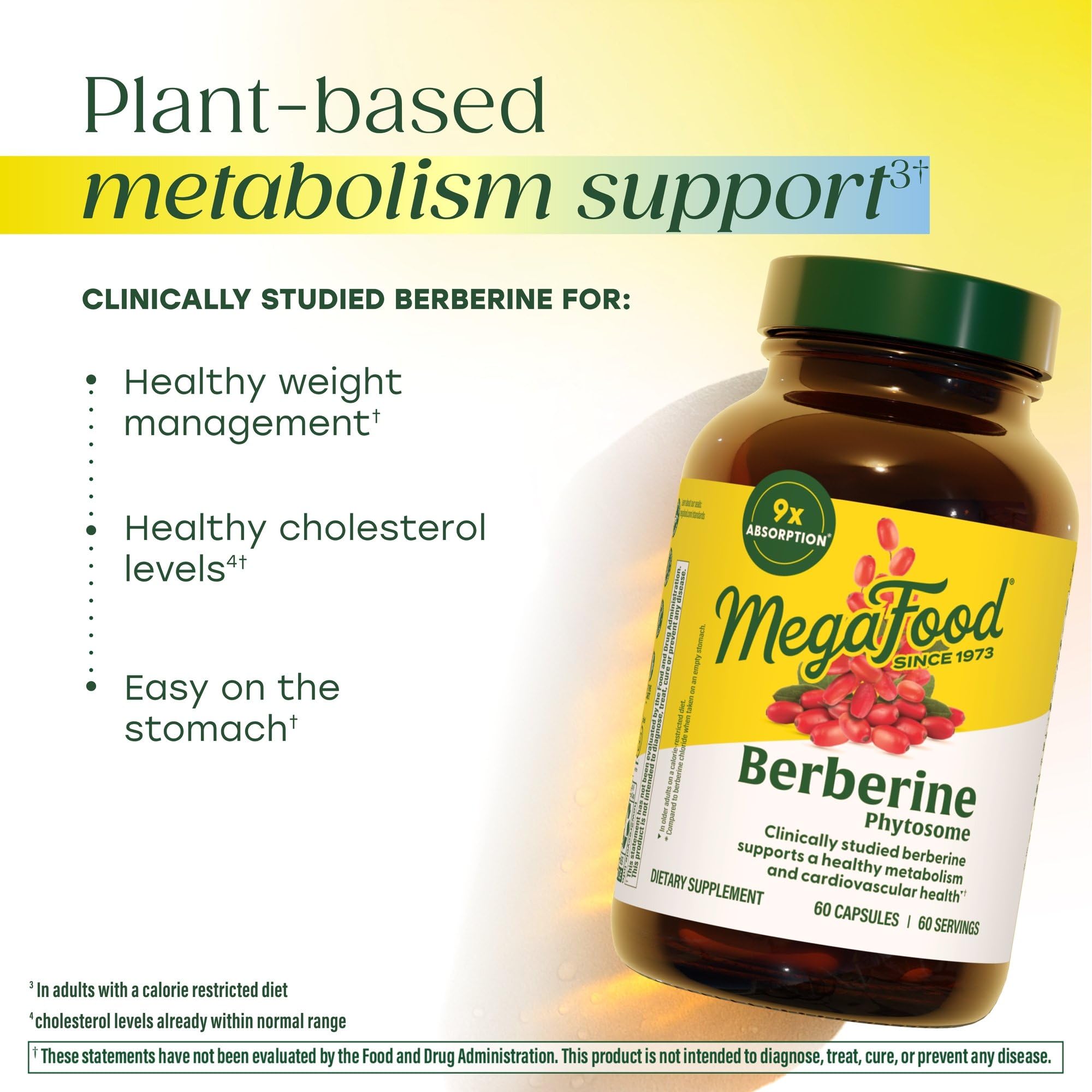 MegaFood cápsula en mano para comparar tamaño y dosificación diaria