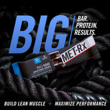 MET-Rx barra en mano para comparar tamaño y porción portable