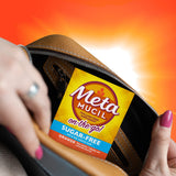 Vaso con Metamucil mezclado, textura gelatinosa lista para beber