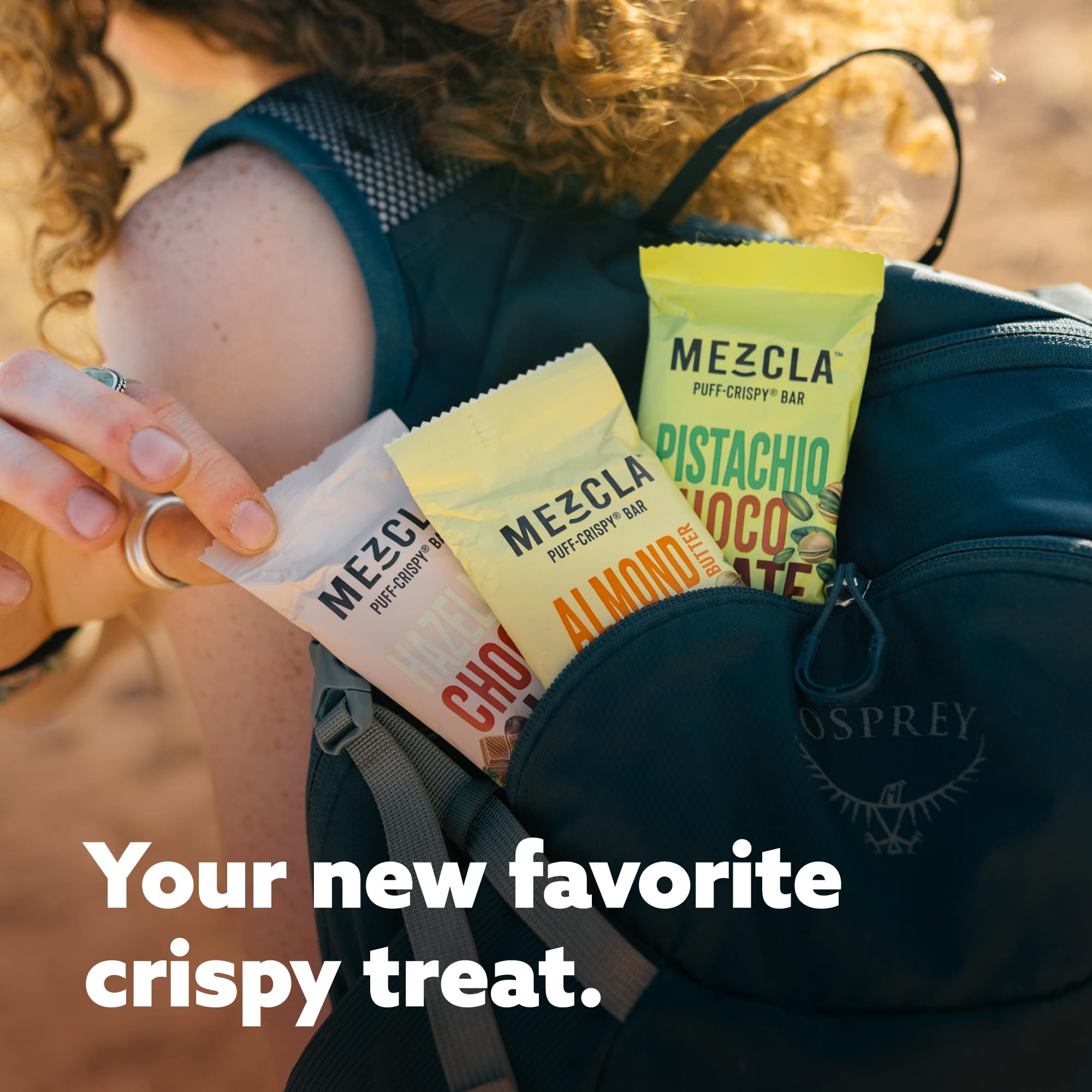 Mezcla barra servida en plato de desayuno mostrando combinación sabor y energía