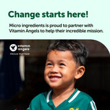 Micro Ingredients frasco en mesa de bienestar ambientado como suplemento diario