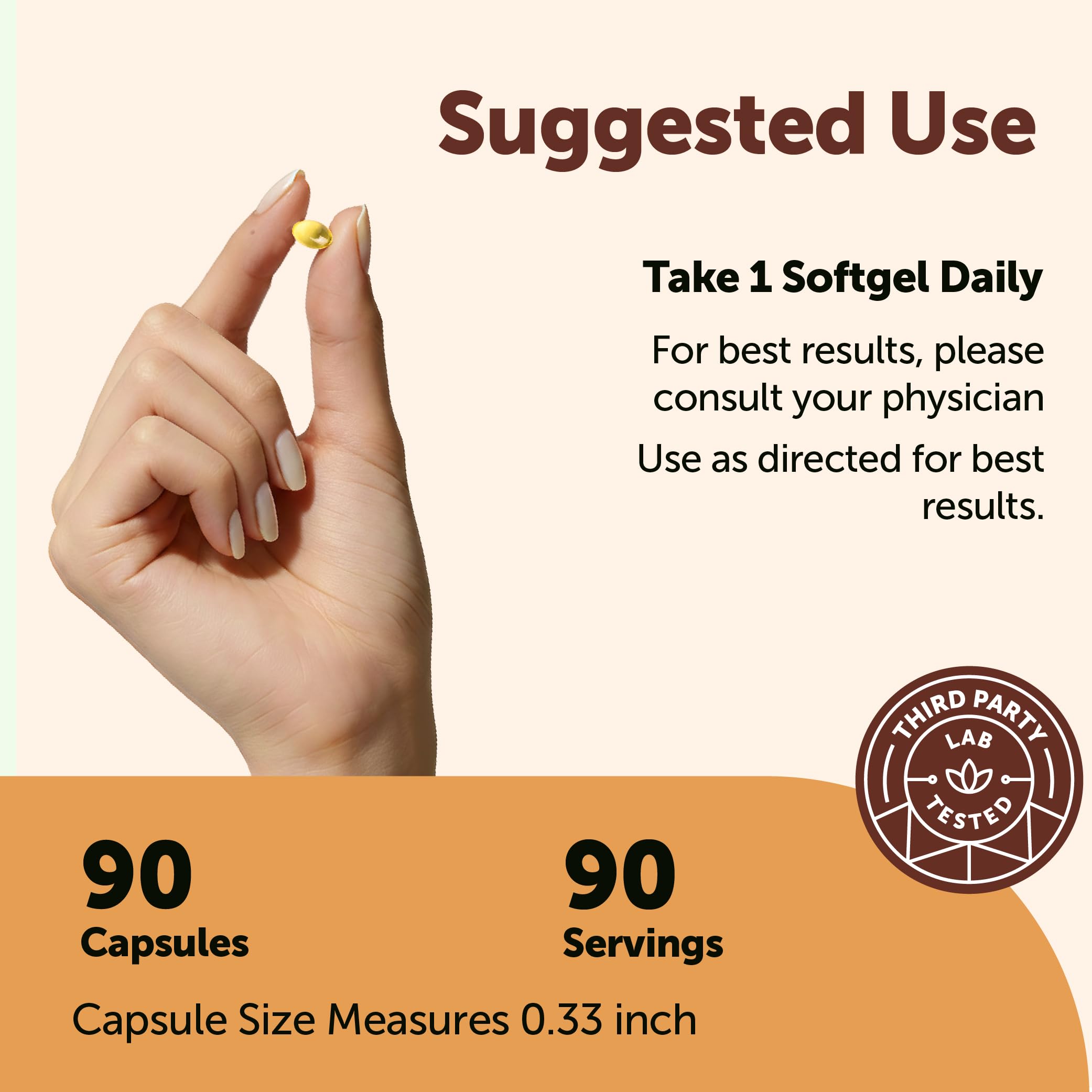 Micro Ingredients softgel en mano para ver el tamaño y conveniencia