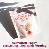 Microjoy gomitas en escritorio para apoyo de energía durante trabajo