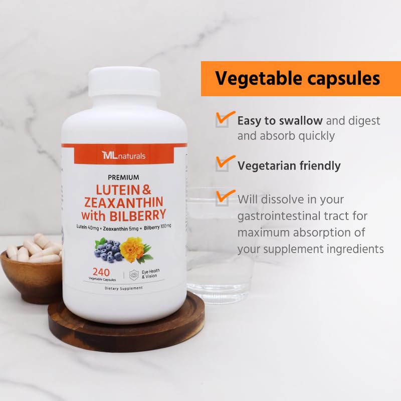 ML Naturals cápsula en la mano para comparar tamaño y facilitar la dosificación visual