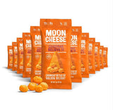 Moon Cheese frente del empaque mostrando 12 paquetes, fácil transporte y porciones