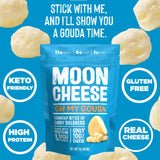 Moon Cheese bocados Gouda desplegados para ver forma y crujido