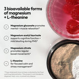 Moon Juice textura del polvo berry en primer plano para mezcla homogénea