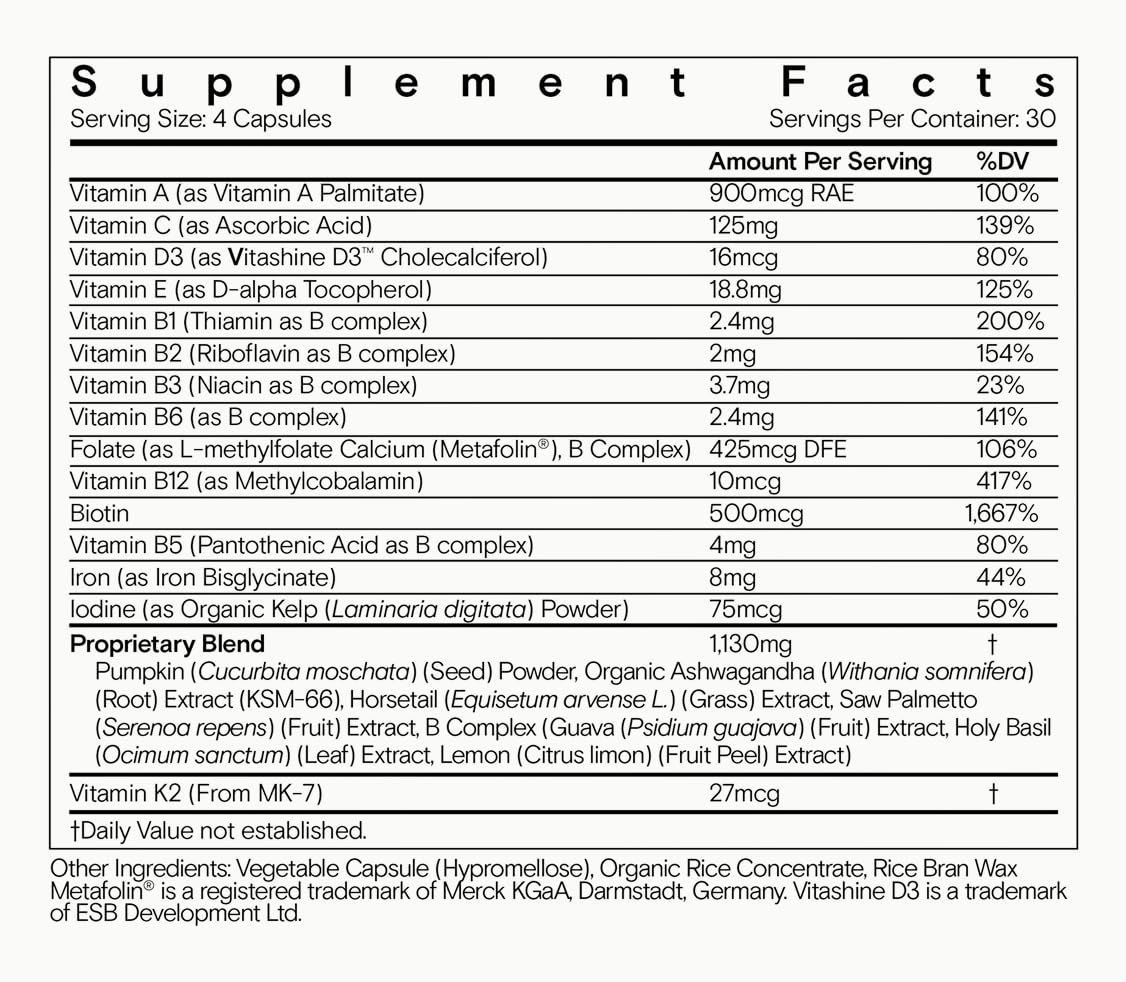 Moon Juice etiqueta nutricional enfocada mostrando vitaminas y dosificación