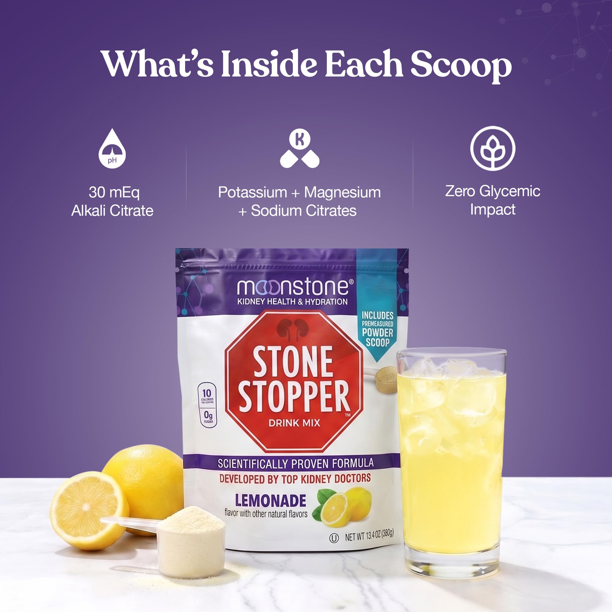 Moonstone Stone Stopper en cocina con frutas y botella, estilo de vida saludable y apetecible
