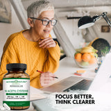 Mother Nature Organics cápsula mostrada en primer plano para ver textura vegana